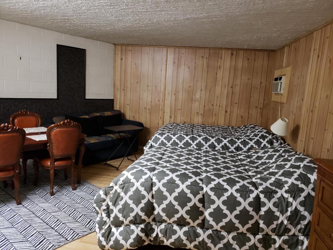 Caravan Motel Fort St. John Eksteriør billede